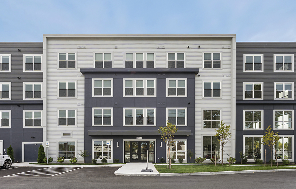 Eastern Bank provides $31 million construction loan for Wood Partrners’ Alta Altitude